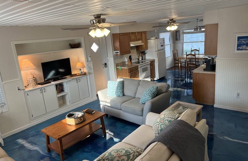 Yaupon Beach Cottage | Beachside Bliss at Sand Shack - Steps from the Shore