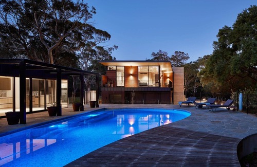 Shoreham House | Discover Sand Steps: Family-Friendly with Heated Pool