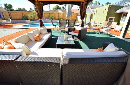 Las Vegas House | Experience Sand Volleyball and Ocean Views in Vegas!