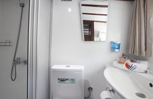 Marmaris City Center Boat Rental | Experience Oceanfront Bliss at Sanda Yachting Resort
