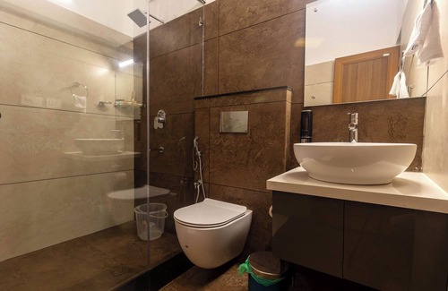 Bovikanam Hotel | Sandal Mist Resort and spa