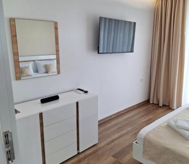 Sandanski Apartment | Park View Getaway: Family Friendly and 4-Star Rated