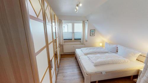 Hornum Apartment | Pet-Friendly Retreat at Sandbank Hoernum - 4-Star Comfort