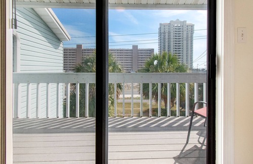 Navarre Beach House | Beachside Sandcastle with Pool & Pet-Friendly Perks