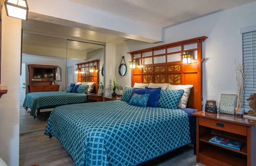 Sunset Beach House | Experience Sandcastle by the Sea with Free Kayaks & Paddleboards