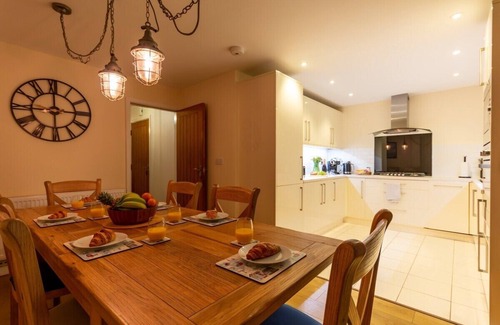 Westbrook House | Pet-Friendly Margate Coastal Home with Oceanfront Views