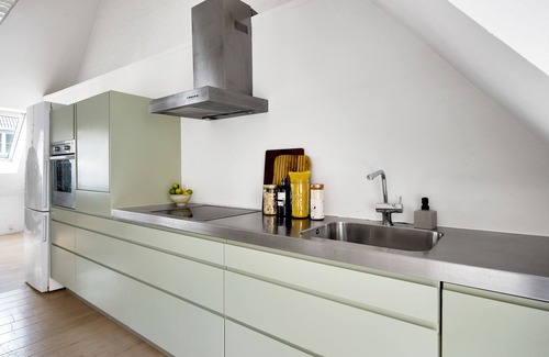 Indre By Apartment | Cozy 2-Bedroom Apartment Near Nyhavn for Family Stays