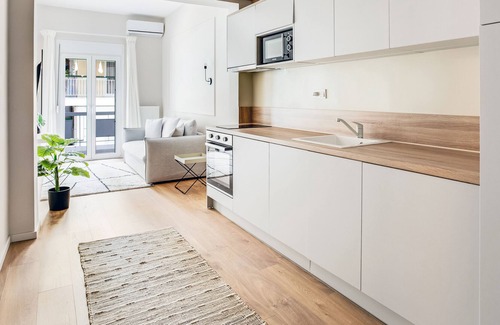 Neapoli-Sykies Apartment | Sanders New Town - Charming 1-Bdr. Apt. w/ Balcony