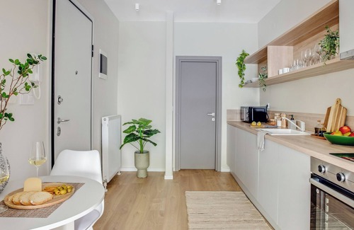 Neapoli-Sykies Apartment | Sanders New Town - Homely Studio Apartment