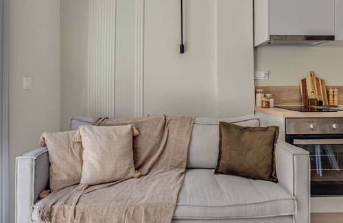 Neapoli-Sykies Apartment | Sanders New Town-Nice 1-Bdr. Apt. w/balcony