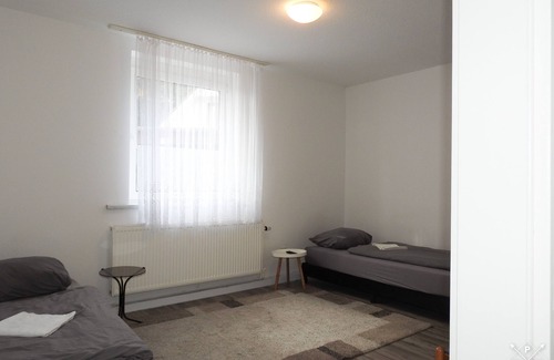 Hemelingen Apartment | Family-Friendly Stay at Sandhofstr.3a with Prime Amenities