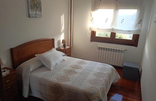 Santiago de Compostela House | Discover Sandino 32: Family-Friendly with a 9.6 Rating