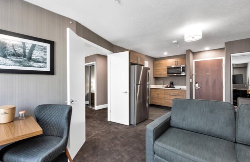 Grande Prairie Hotel | Relaxing Stay at Sandman Hotel Grande Prairie with Spa & Pool