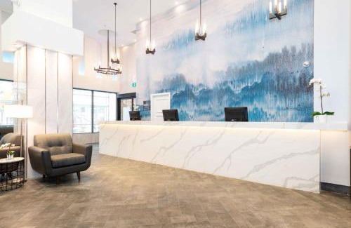 Downtown Calgary Hotel | Delightful Stay at Sandman Signature Calgary Downtown Hotel