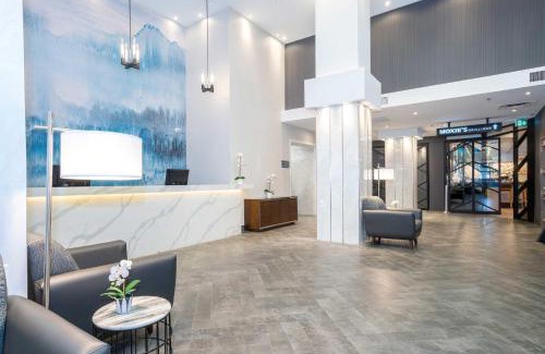 Downtown Calgary Hotel | Delightful Stay at Sandman Signature Calgary Downtown Hotel