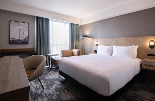 Las Colinas Hotel | Sandman Signature Dallas Las Colinas Hotel & Suites