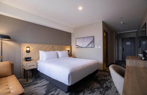 Las Colinas Hotel | Sandman Signature Dallas Las Colinas Hotel & Suites
