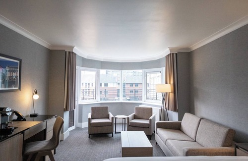Sheffield Hotel | Discover The Quays Hotel Sheffield: Family-Friendly Retreat