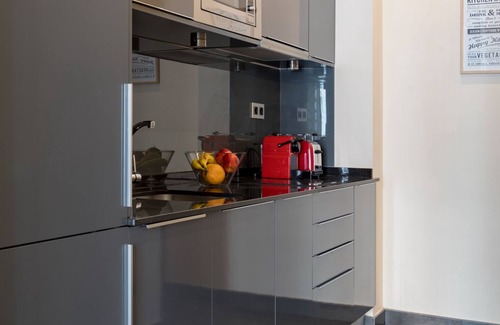 Trafalgar Apartment | Sandoval - 1 Bedroom with Sofa Bed