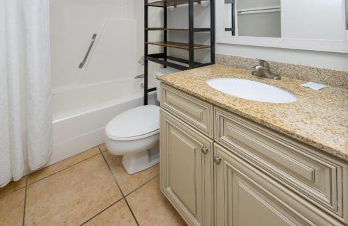 Surfside Beach House | Sandpebble Beach Club #101