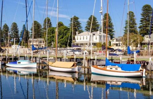 Port Fairy Villa | Beachfront Retreat: Sandpiper Villa for Family Fun
