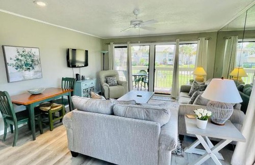 Holiday Isle House | Enjoy Family-Friendly Stays at Sandpiper Cove 2066