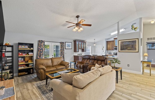 Palm Coast House | Dog-Friendly Sandpiper Path: Close to Beach & Golfing