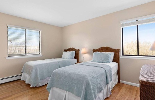 Bridgehampton House | Secluded Getaway at Sandpiper with Pool & Pet-Friendly Amenities
