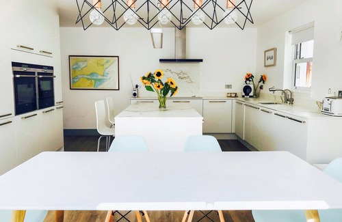 Crail Cottage | Cozy Sandpipers: Family-Friendly Cottage in Beautiful Crail