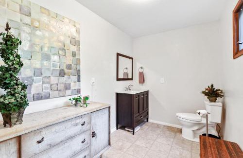 Ponder Point House | Discover Sandpoint Paradise: 4-Star Family-Friendly Retreat