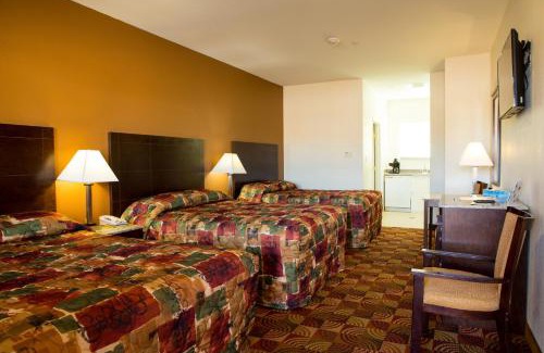 Woodward Hotel | Pet-Friendly Sands Inn & Suites with Breakfast Included