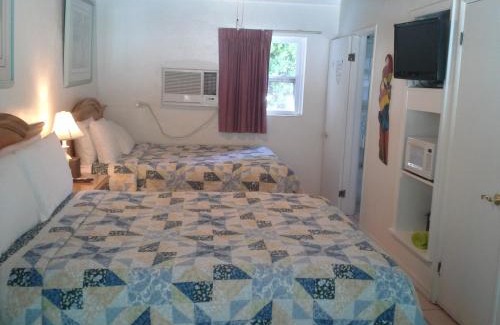 Islamorada Hotel | Oceanfront Sands of Islamorada: Family-Friendly Retreat