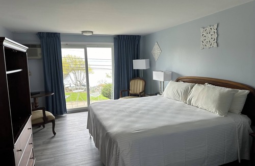 Woods Hole Hotel | Discover Sands of Time Motor Inn & Harbor House Awaits You