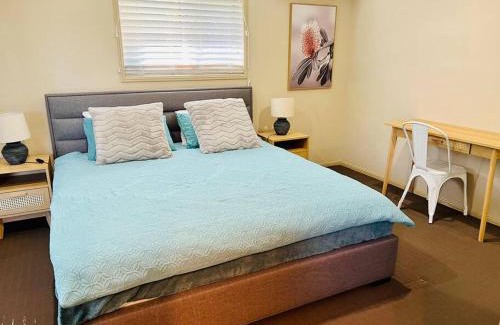 Sandstone Point House | Pet-Friendly Sandstone Point Holiday Home for Your Family Getaway