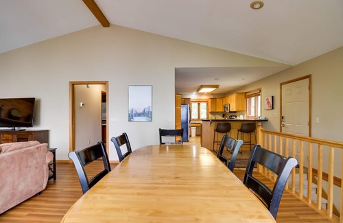 Alexandria Cabin | Lakefront Retreat with Beach Access and Cozy Fire Pit