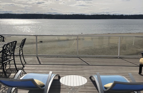 Lakebay Cottage | Beachfront Cottage with Ocean Views and Cozy Fireplace