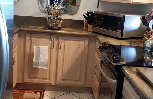 Maili Condo | Oceanfront 1BR Oasis at Sandy Beach with Pool & Spa