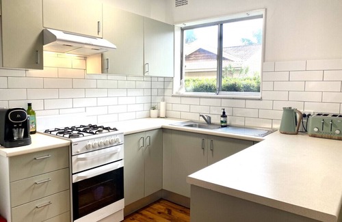 Narrabeen Apartment | Beachside Retreat with Pool and Ocean Views Await You