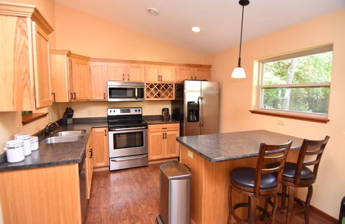 New Auburn Cabin | Idyllic Sandy Frontage on Sand Lake with Scenic Views