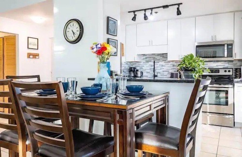 Holmes Beach Condo | Experience Sandy Point Cove 202: Oceanfront Family Retreat