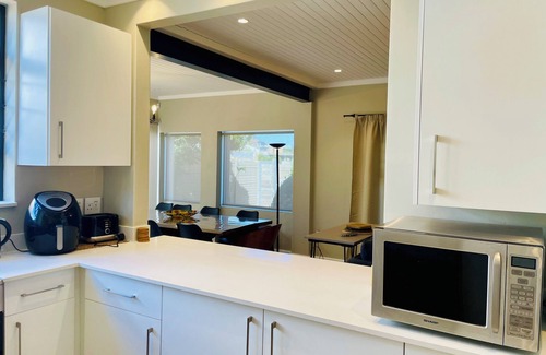 Plettenberg Bay House | Sandy Toes Home: Renovated 5-Bedroom Retreat Just Steps from Robberg Beach