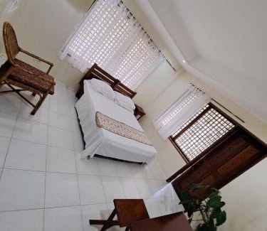 Puerto Princesa House | Sandybridge Eco Farm at Relly's Restaurant