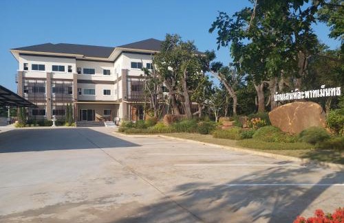 Pak Chong Hotel | Top-Rated Saney Apartment with Complimentary Breakfast