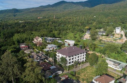 Chang Phueak Hotel | Inviting Sang Serene House: Family-Friendly Retreat Awaits