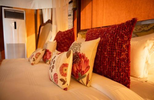 Bhilwara Hotel | Discover Relaxation at Sangam Farms with Pool and Spa