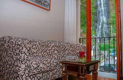 Banos de Agua Santa Hotel | Relax at Sangay Spa Hotel: Pool, Spa & Family-Friendly!
