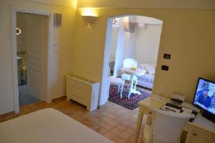 Cutrofiano Hotel | Experience Sangiorgio Resort & Spa: 5-Star Comfort Awaits