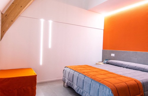 Cagnona House | Modern Sangiovese Suite near Sea & Center with Kitchen