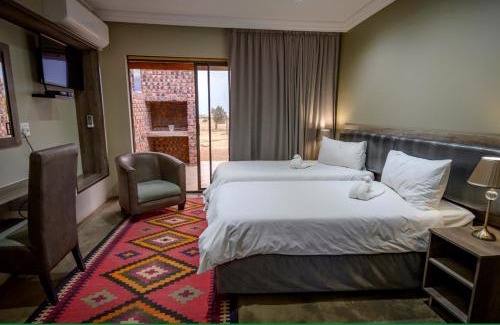 Bloemfontein Cabin | Family-Friendly Sangiro Game Lodge with Kitchen Facilities