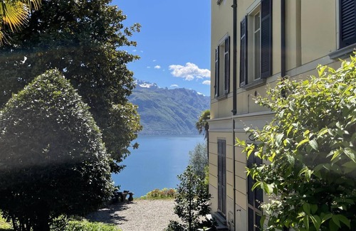 Menaggio Apartment | SanGiusto Holiday Apartment: Lake View & Poolside Escape